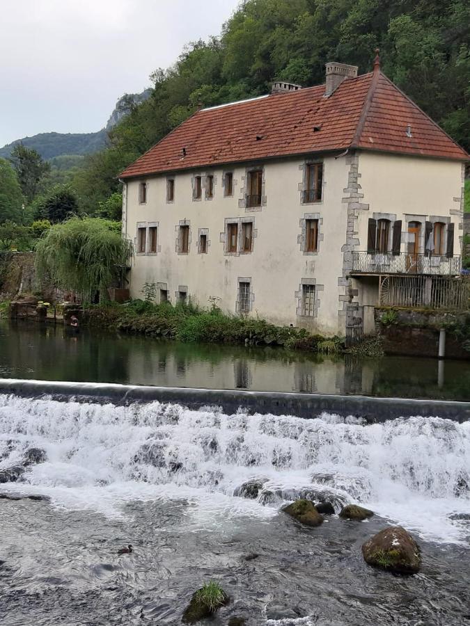 Au Fil De Lods Bed & Breakfast Dış mekan fotoğraf