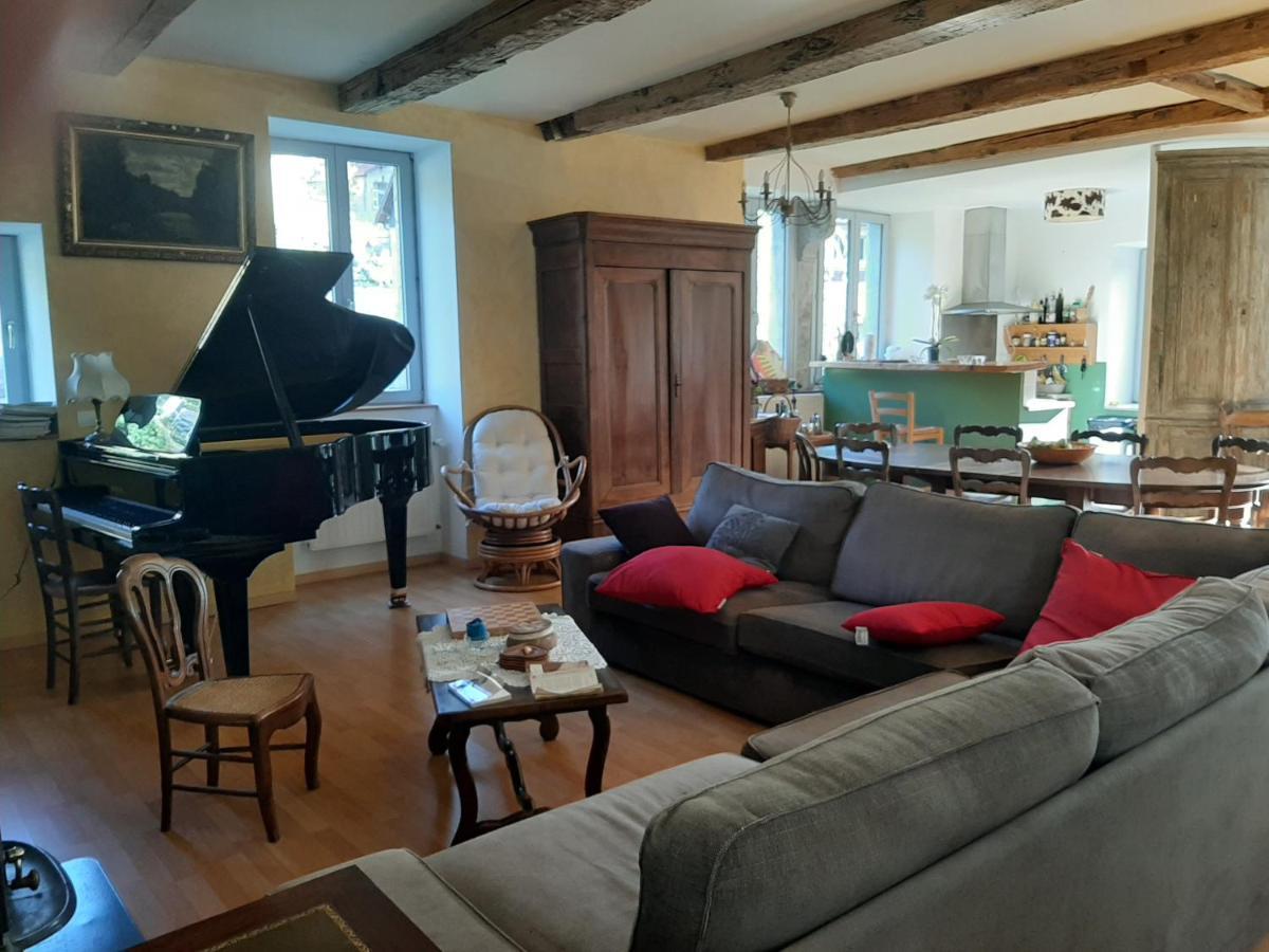Au Fil De Lods Bed & Breakfast Dış mekan fotoğraf