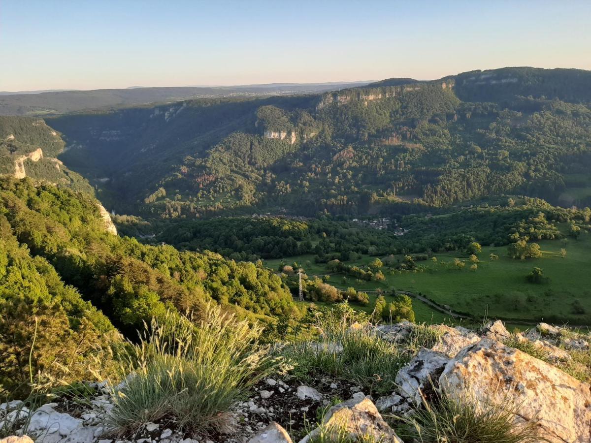 Au Fil De Lods Bed & Breakfast Dış mekan fotoğraf