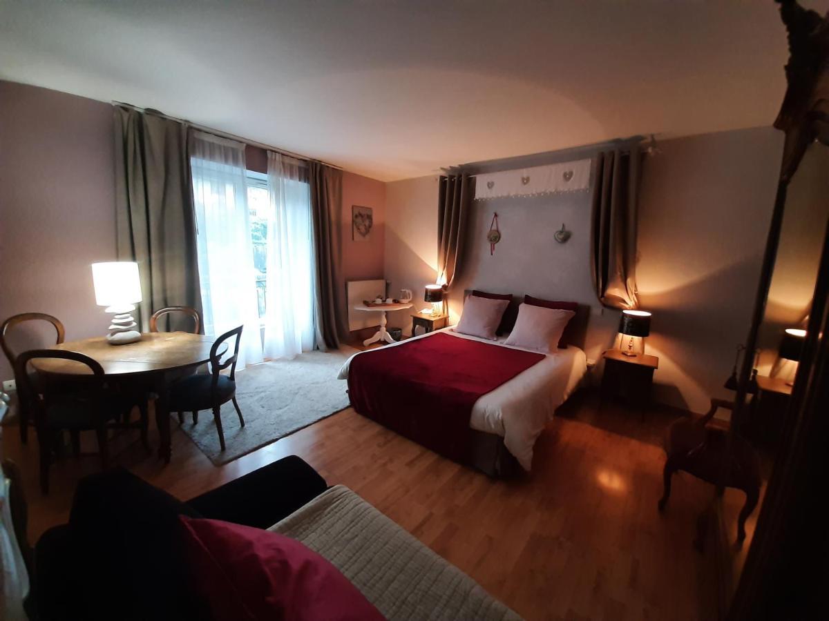 Au Fil De Lods Bed & Breakfast Dış mekan fotoğraf