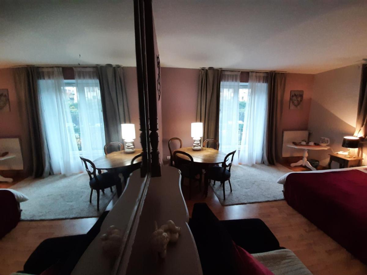 Au Fil De Lods Bed & Breakfast Dış mekan fotoğraf